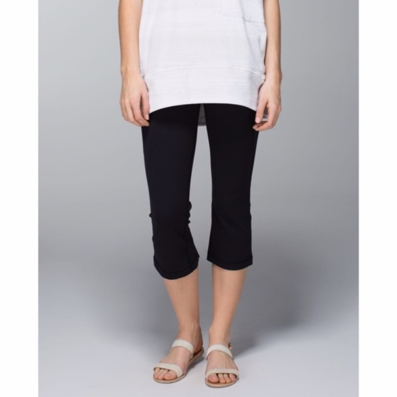 Lululemon Gather & Crow Crop Split Hem Legging Black 2 - Picture 8 of 16